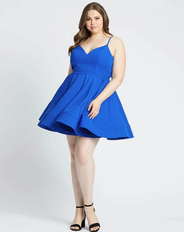 Mac Duggal 49225 Fabulouss Short Plus Size Dress